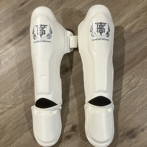 Shin guards top king - guards,